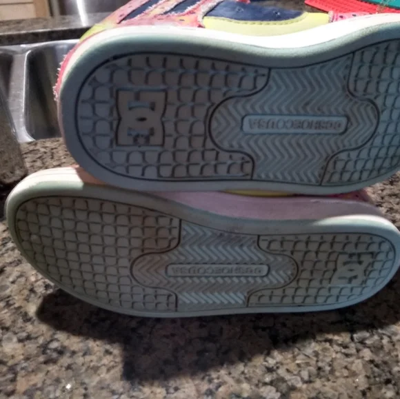 DC shoes high top sneakers size 1 - Picture 6 of 7